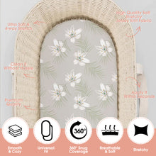 Load image into Gallery viewer, Acrabros Snug Fitted Bassinet Sheet Set Gardenia Blossom