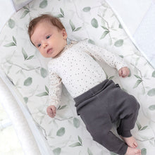 Load image into Gallery viewer, Acrabros Snug Fitted Bassinet Sheet Set Koala leaf