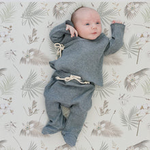 Load image into Gallery viewer, Acrabros Snug Fitted Playard Sheet Set Gardenia Blossom