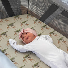 Load image into Gallery viewer, Acrabros Snug Fitted Playard Sheet Set Giraffe Forest