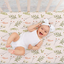 Load image into Gallery viewer, Acrabros Snug Fitted Crib Sheet Set Deer Floral