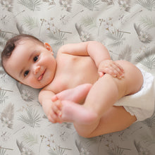 Load image into Gallery viewer, Acrabros Snug Fitted Playard Sheet Set Gardenia Blossom