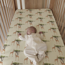 Load image into Gallery viewer, Acrabros Snug Fitted Crib Sheet Set Giraffe Forest