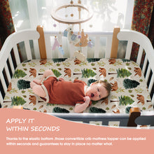 Load image into Gallery viewer, Acrabros Snug Fitted Crib Sheet Set Bears & Forest