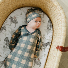 Load image into Gallery viewer, Acrabros Snug Fitted Bassinet Sheet Set Zebra Flora