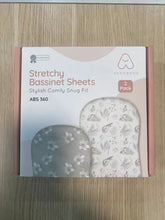 Load image into Gallery viewer, Acrabros Snug Fitted Bassinet Sheet Set Gardenia Blossom