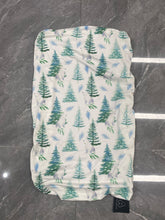 Load image into Gallery viewer, Acrabros Snug Fitted Changing Pad Cover Set Bears & Forest New