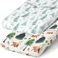 Load image into Gallery viewer, Acrabros Snug Fitted Changing Pad Cover Set Bears &amp; Forest
