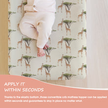 Load image into Gallery viewer, Acrabros Snug Fitted Changing Pad Cover Set Giraffe&amp;Forest

